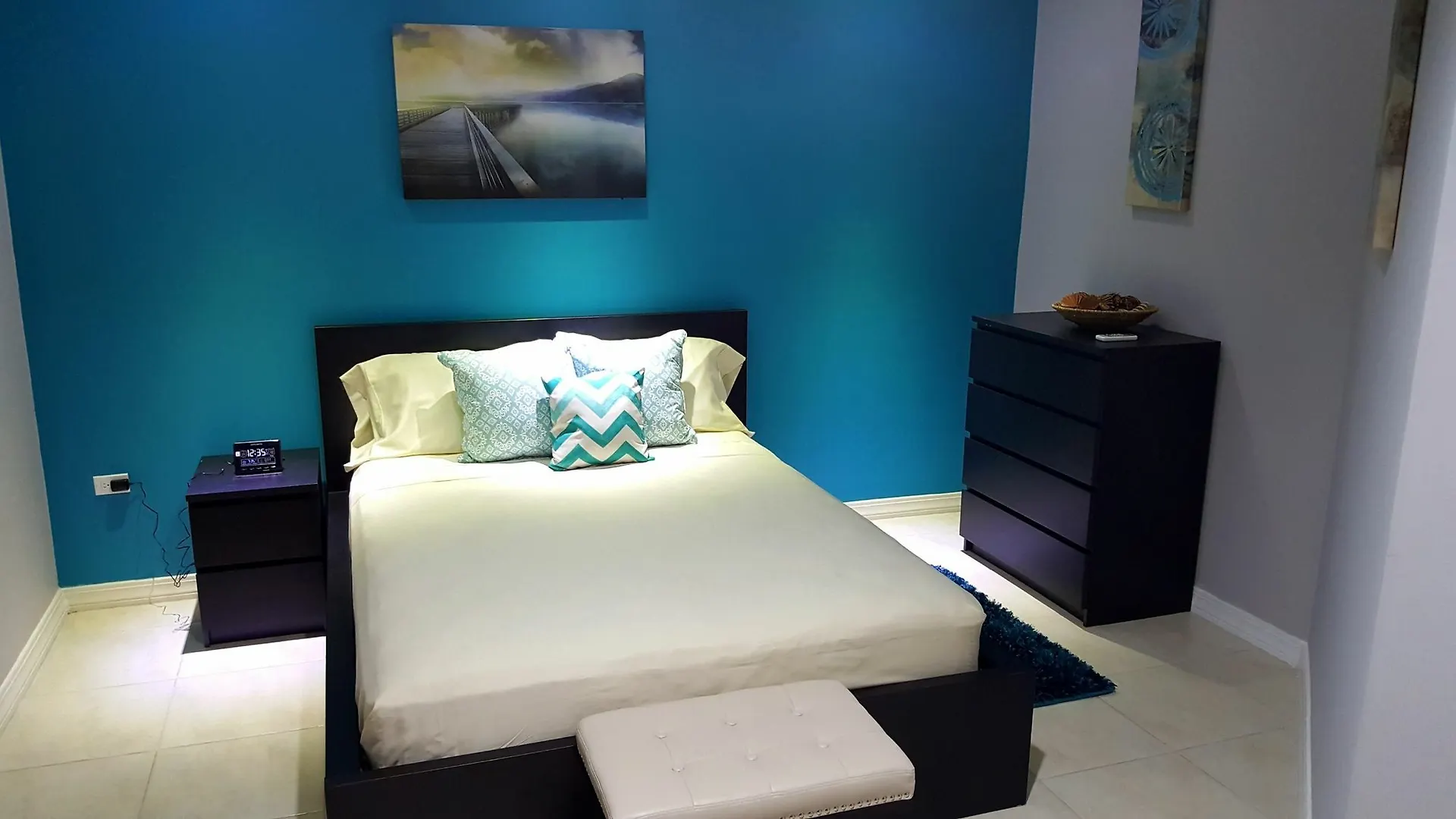 Casa Clayton At Donhead - New Kingston Daire